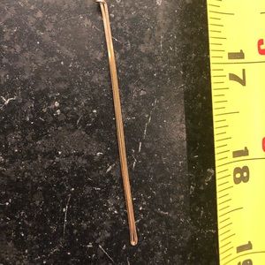 Sarah Briggs lariat, gold